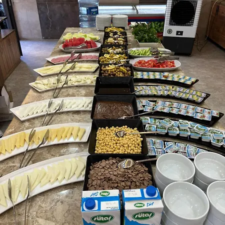 酒店 Zeus 库萨达斯