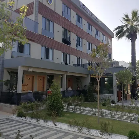 Hotel Zeus