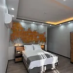 Zeus * Kuşadası